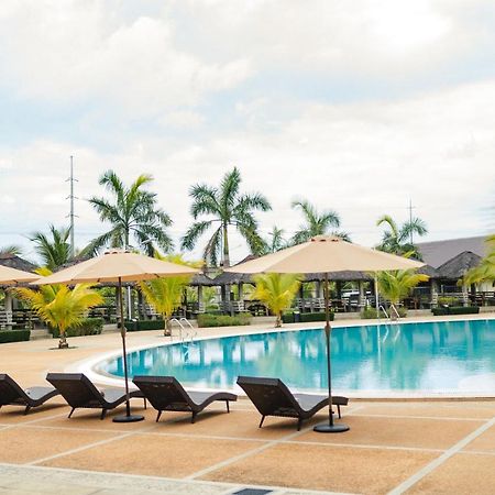 River Palm Hotel And Resort Powered By Cocotel Bugallon Extérieur photo